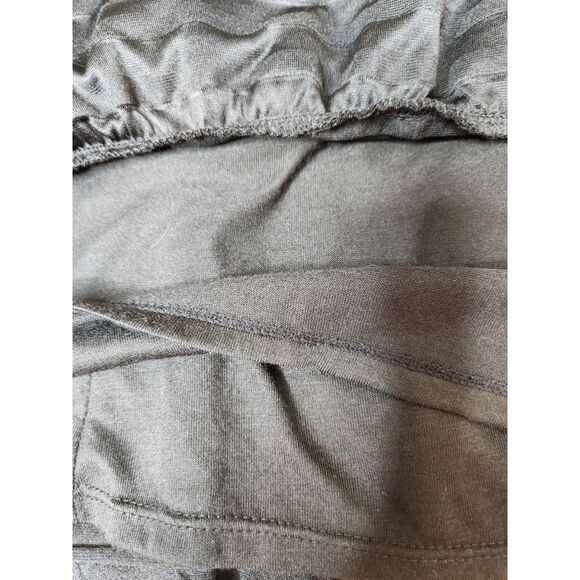 Max Studio Black Tiered A-Line Skirt M Knee Textured Office Whimsy Goth - Picture 4 of 6